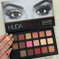 ราคา อายแชโดว์ HUDA BEAUTY Textured shadows palette 18สี พาเลทตาสุดปัง ชิมเมอร์สวย ติดทน (2809418554)