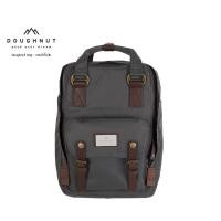 ราคา DOUGHNUT BAG : Macaroon Classic : Charcoal กระเป๋าโดนัท มาการูน คลาสสิค : ชาร์โคล ผลิตจากผ้าไนลอนน้ำหนักเบา กันน้ำได้ กระเป๋าเป้ (รหัสสินค้า 05554) (4607524515)
