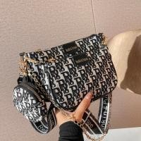 ราคา กระเป่าสะพายข้าง เซ็ท3ใบ คุ้มมาก ผ้าแคนวาสปักลาย สายปรับได้ กระเป๋าแฟชั่นสไตล์เกาหลี งานพรีเมี่ยม สุดปัง (E-6970) (14319902561)