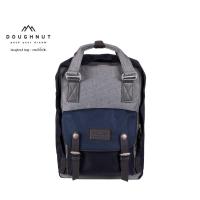 ราคา DOUGHNUT BAG : MACAROON CLASSIC SPACE COLLECTION : CHARCOAL X NAUTICAL ผ้าไนลอน กระเป๋ากันน้ำได้ กระทัดรัด น้ำหนักเบา กระเป๋าเป้ (รหัสสินค้า 05554) (7734171119)