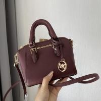 ราคา แท้ พร้อมส่ง กระเป๋าสะพาย MK Michael Kors Ciara XS Mini Crossbody Saffiano Leather Giftables Bag (3708651547)