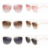 ราคา GAMT aviators film แว่นกันแดด ทรง 7 เหลี่ยม กรอบทอง มาพร้อมผ้าเช็ด (2062724740)