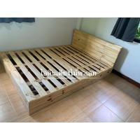 ราคา เตียงไม้พาเลท รุ่น ไม้ช่องระแนง ทึบหัวเตียง ปิดข้างพิเศษ✨✨❤️❤️ (8578553744)