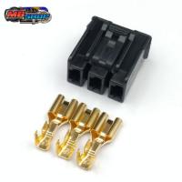 ราคา ปลั๊กมัดไฟ ปลั๊กกล่อง HONDA PCX150 แถมฟรี ชุดซ่อม (7359784883)