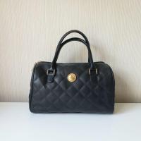 ราคา กระเป๋าถือทรงหมอน Valentino Rudy สีดำ (22673111228)