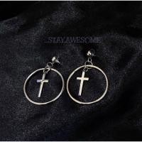 ราคา EARRING ✝️ ต่างหูห่วงจี้ไม้กางเขน (2980728606)
