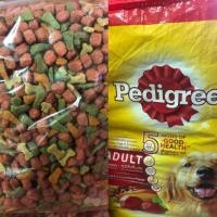 ราคา แบ่งขาย!1kg อาหารสุนัขโตเพดดีกรีรสเนื้อ (3839055931)