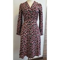 ราคา ชุดเดรสลายดอก Uniqlo (ยูนิโคล่) ไซส์ S สินค้าแบรนด์แท้ ช็อปไทย (20988571669)