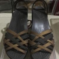 ราคา รองเท้า crocs มือสอง (762364870)