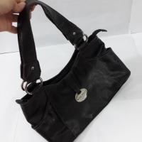 ราคา กระเป๋ามือสอง nine west แท้ (1739587812)