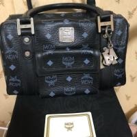 ราคา Mcm ทรงหมอน สีดำ แท้ 100% (854716771)