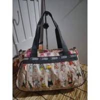 ราคา กระเป๋าสะพายข้าง ยี่ห้อ "Lesportsac" (2861350710)