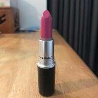 ราคา MAC ลิปสติกเนื้อ SATIN สี Pink Nouveau (1670505600)
