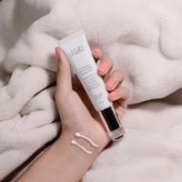 ราคา { พร้อมส่ง } ลากลาสโทนอัพ บางเบา หน้าผ่อง (1582427266)