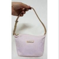 ราคา กระเป๋าผ้าสีชมพู GUESS (6741678424)
