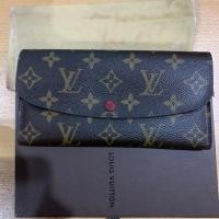 ราคา กระเป๋าตังค์ LV ของแท้ มือสอง (6830551193)