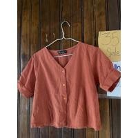 ราคา เสื้อสีส้มอิฐ ผ้าฝ้ายบางใส่สบาย *มีตำหนิกระดุมหลุด1เม็ด (21463637805)