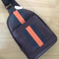 ราคา พร้อมส่งที่ไทยCOACH CHARLES PACK IN VARSITY LEATHER (#F72226) (544685704)
