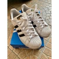 ราคา Adidas superstar ป้ายทอง us7.5 uk7 ยาว25ซม สภาพดี พร้อมกล่อง (3500529431)