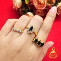 ราคา แหวนทองฝังพลอยล้อมเพชร พลอยนิล ทำจากทองเหลือง ตัวเรือนสีทอง ใส่เสริมบารมี ใส่ได้ทุกโอกาส ใส่อาบน้ำได้ (21292439127)