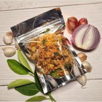 ราคา น้ำพริกกากหมูคุณท่าน กากหมูเจียวแท้ 100% ไม่ผสมหนังหมู ขนาด 100 กรัม (23137677683)