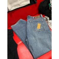ราคา กางเกงยีนส์ Wrangler มือสอง (21584753322)