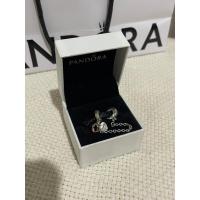 ราคา Pandora Family Heart Safety Chain Charm โซ่แพนโดร่า ของแท้ 100% มือสอง (22254606069)