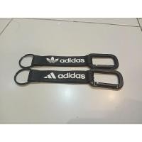 ราคา พวงกุญแจตะขอผ้า Adidas (2859654726)
