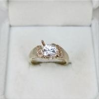 ราคา งานขึ้นแหวนตามออเดอร์ลูกค้า แหวนพลอยเพทายขาว และไวท์โทปาส เงินแท้ 92.5% (18765397311)