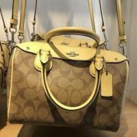 ราคา Coach หมอน 9 นิ้วสีใหม่ มือ1 ของแท้100% (1258123263)