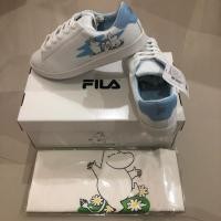 ราคา ขายรองเท้า FILAxMOOMIN Sneaker รองเท้าผ้าใบจาก FILA พร้อมความมุ้งมิ้งของ Moomin สี Blue ของเเท้ (1024331324)