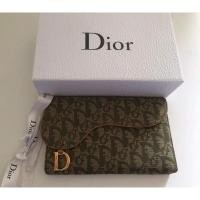 ราคา Christian Dior wallet แท้ มือสอง สีเขียวเหนี่ยวทรัพย์ (19811754381)