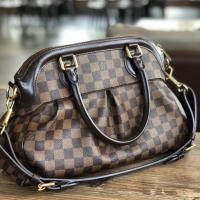 ราคา Big Sale✅รุ่นลิมิเตด!! Used LV Trevi pm dami ปลายปี 2012 (2708264893)