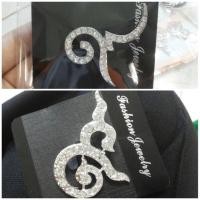 ราคา เข็มกลัด เลข๙ (100745080)