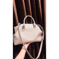 ราคา กระเป๋าcharles&keithสีครีมสะพายมือสอง (5151003060)