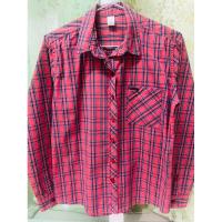 ราคา เสื้อเชิ้ต MC Lady แขนยาวสีแดง มือ2️⃣ ของแท้ (23171431432)