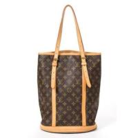 ราคา สวยที่สุดกระเป๋าหลุยส์ LV Bucket Monogram size GM สภาพดีมาก (2320010485)