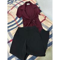 ราคา เซทเสื้อรูดหน้าสีแดงไวน์กับกางเกงขายาวสีดำป้ายValleyGirl (17498282362)