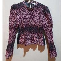 ราคา เสื้อ Topshop ลายเสือ สีชมพู (22710348135)