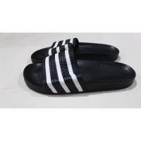 ราคา รองเท้าแตะadidasมือสองของแท้ (22024220304)