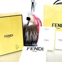 ราคา FENDI Karlito Bag Charm (14697847956)