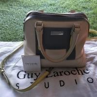 ราคา กระเป๋าสะพายข้าง Guy Laroche แท้ (834320631)