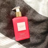 ราคา victoria’s secret ครีมกลิ่น bombshell summer (4948826528)
