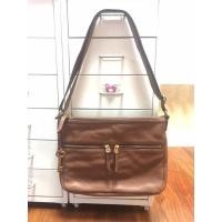 ราคา กระเป๋าสะพาย Fossil สีน้ำตาล (สภาพใหม่มาก) (18909906194)