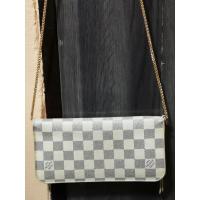 ราคา กระเป๋าสตางค์​,Louis Vuitton ลายดามิ​ Azur.ปี​ 12​ พร้อมอุปกรณ์​กล่องใบเสร็จ​ตัวจริงมือสองแท้​100%แถมสายโซ่สะพายให้ (6349115681)