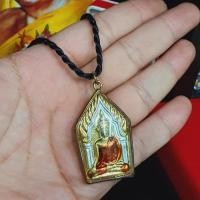 ราคา พระขุนแผนพรายกุมาร เนื้อโลหะชุบทองสามกษัตริย์ เลี่ยมกรอบทองกันน้ำอย่างดี พร้อมสร้อยเชือกสำหรับห้อยบูชา เสริมด้านเมตตา (8554280179)