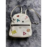 ราคา กระเป๋าเป้ Guess แท้ (4574372765)
