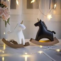 ราคา [พร้อมส่ง] Black & white Unicorn โมเดลยูนิคอร์น น่ารักสุดๆ ทำจากเรซินคุณภาพดี ผิวเรียบ ตกแต่งบ้าน มี 2 สีให้เลือก ดำ/ขาว (11303081786)