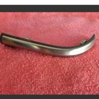 ราคา คิ้วขอบไฟท้ายข้างขวาแท้ MAZDA 626 ขับหลังรุ่นเก่า ราคา 200฿โทร0972343670 (1897499048)