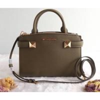 ราคา Michael kors karla small east west satchel (Pre) (1839457778)